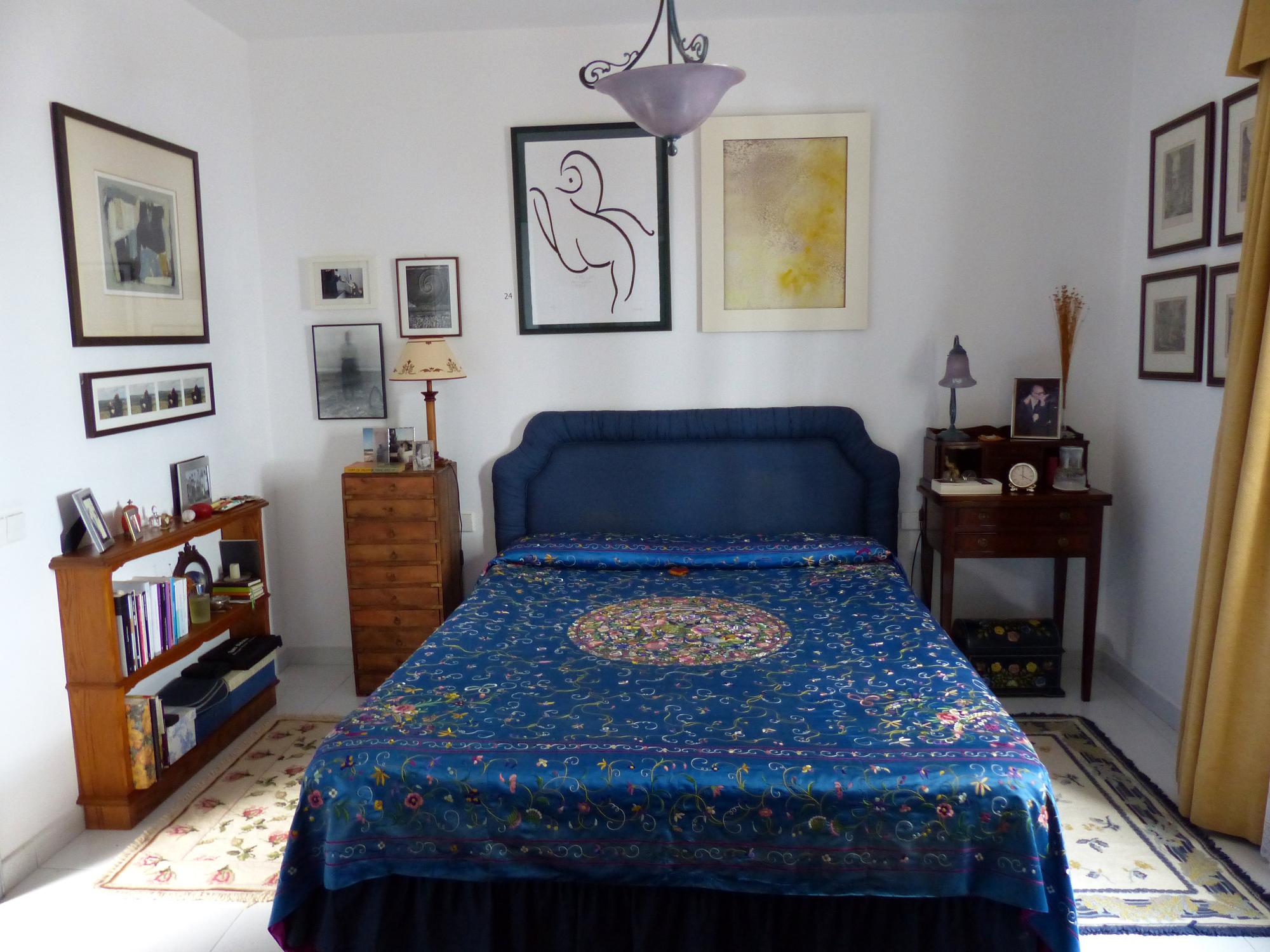 Interior de la Casa Saramago con objetos personales del escritor